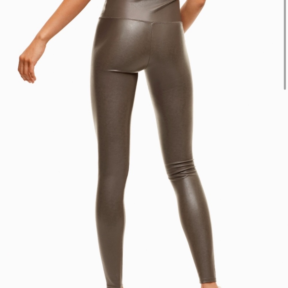 Aritzia WILFRED FREE Dark Charcoal DARIA Vegan